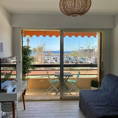 Superbe Studio Vue Mer En Centre Ville Бандоль